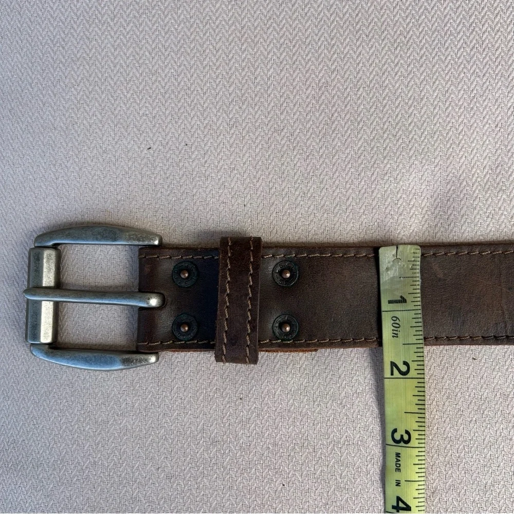 Levi's Men's Genuine Distressed Leather‎ Heavy Roller Buckle Brown Belt M 34/36